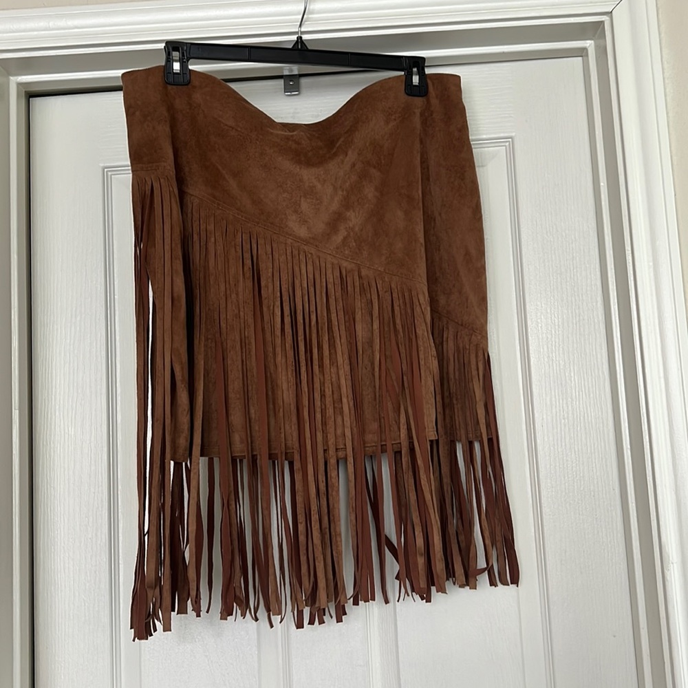 Used faux leather fringe skirt